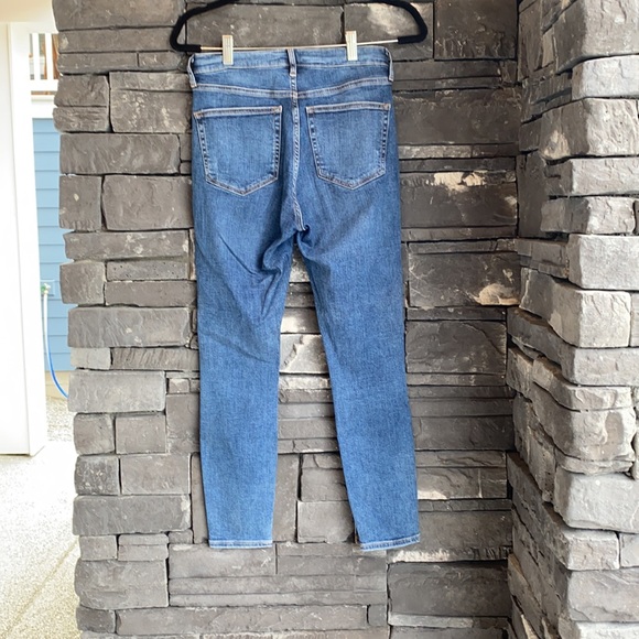 WOMENS TOPSHOP MOTO JAMIE DARK DENIM WITH MULTIPLE RIPS SIZE:28 - Picture 3 of 3